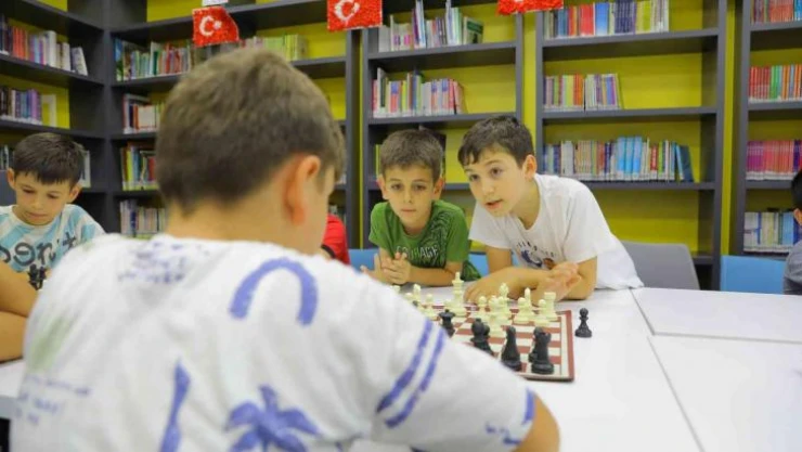 Başakşehir Bilgievleri'nde yaz akademisi heyecanı başladı
