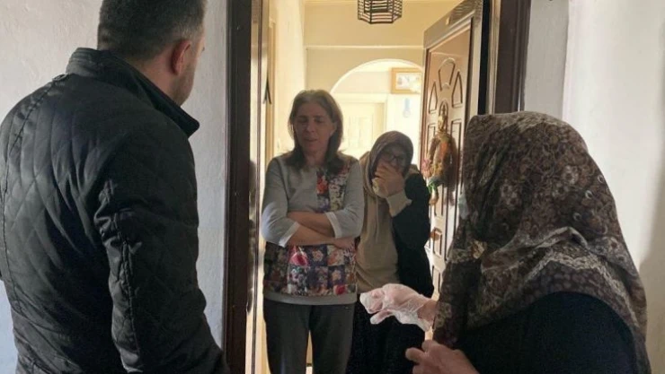 Başkan Ertuğrul Çetin çalınmadık kapı girilmedik ev bırakmıyor