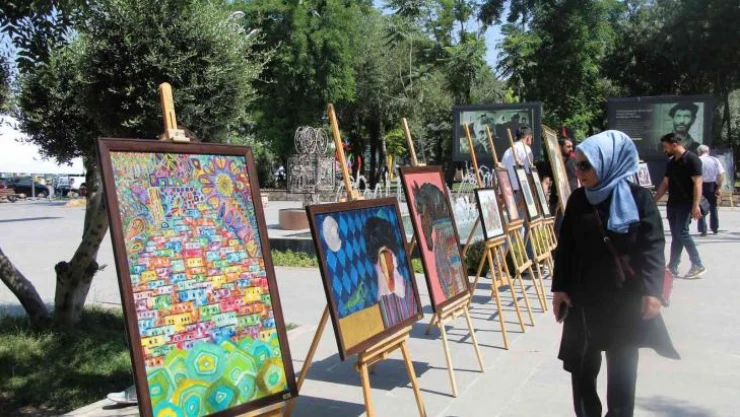 Batman'da öğretmenlerden sanat günlüğü etkinliği