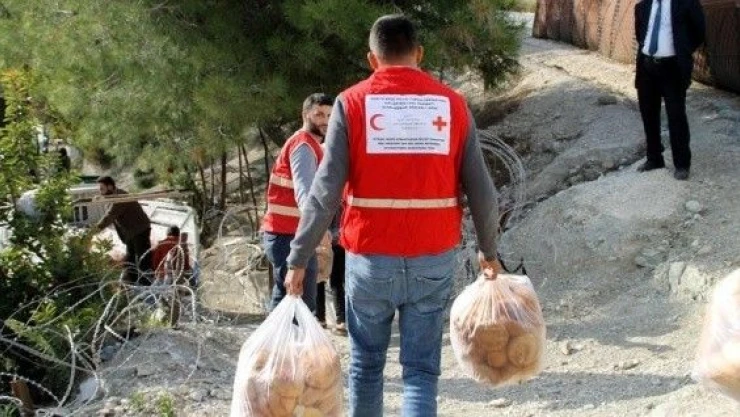 Bayırbucak Türkmenlerine insani yardım