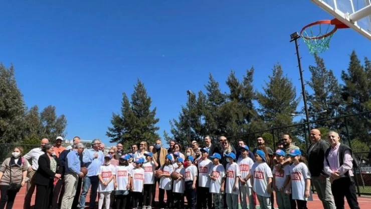 BİDEV, İzmir'de yenilediği sahanın açılışını yaptı