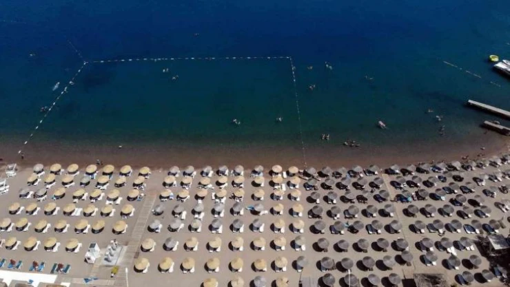Bu yıl 100 çalışandan 64'ü tatil planı yaptı