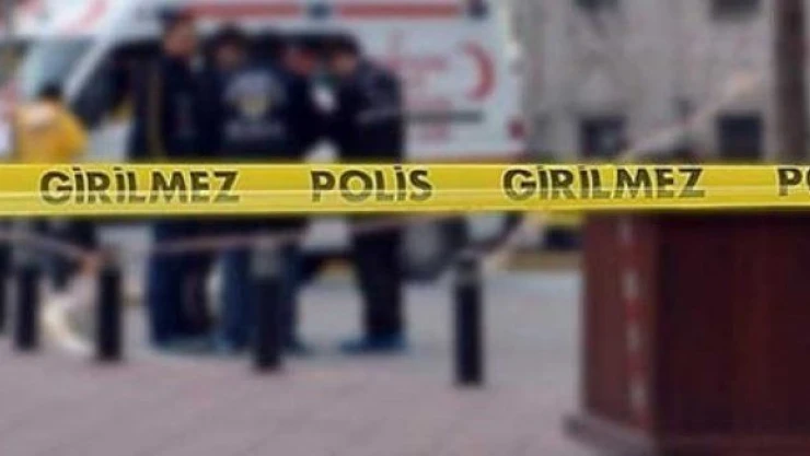 Cihangir'de demire asılmış ceset
