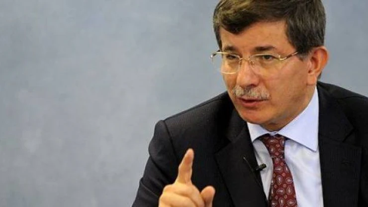 Davutoğlu: Esed keşke Moskova'da kalsa