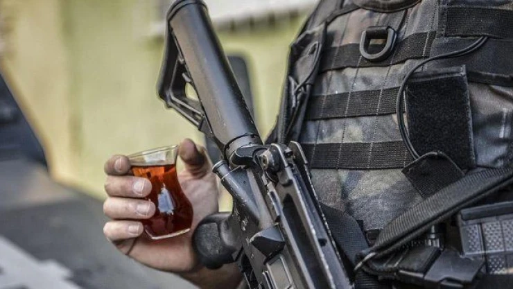Diyarbakır'daki terör operasyonuna vatandaş desteği