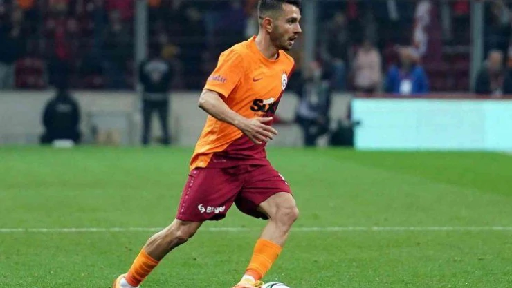 Emre Kılınç, Başakşehir maçında cezalı