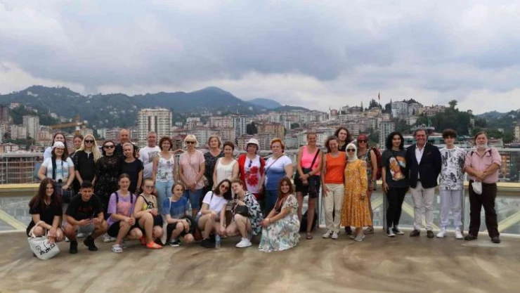 ERASMUS projesiyle Rize'ye gelen yabancı öğrenciler Karadeniz'i keşfediyor