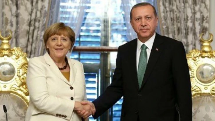 Erdoğan, Almanya Şansolyesi Merkel'i kabul etti