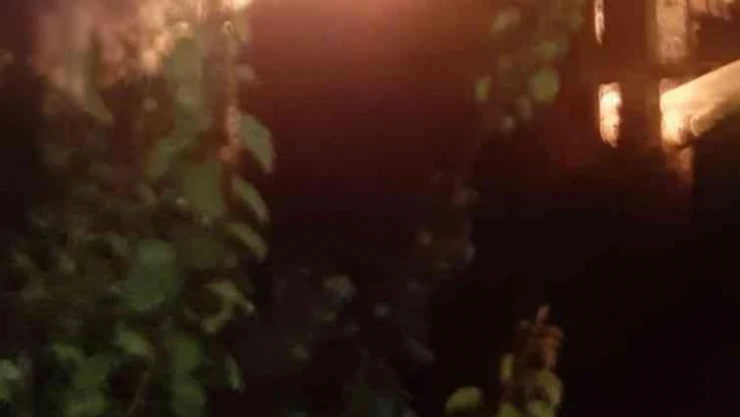 Erzurum'da bir ev alev alev yandı