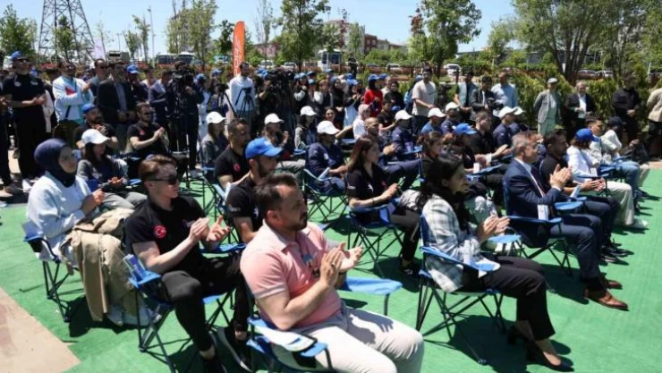 Esenler'de 'Gençlik Günleri'ni tanıtıldı