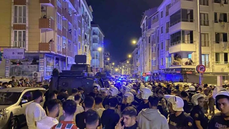 Esenyurt'ta 'taciz iddiası' mahalleyi karıştırdı