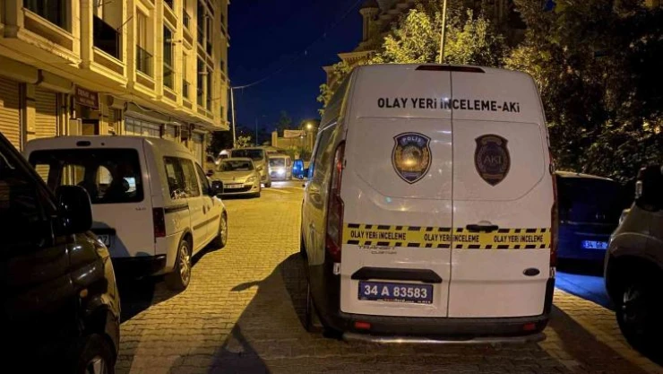 Esenyurt'ta silahlar konuştu 2 genç kurşun yağmuruna tutuldu