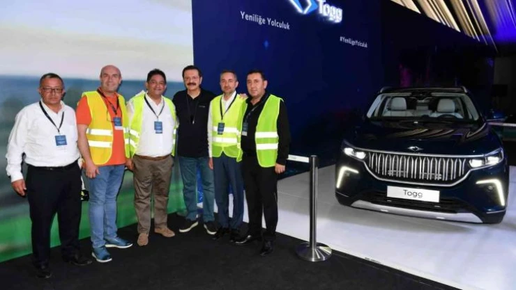 ETSO Başkanı Arslan TOGG'u inceledi
