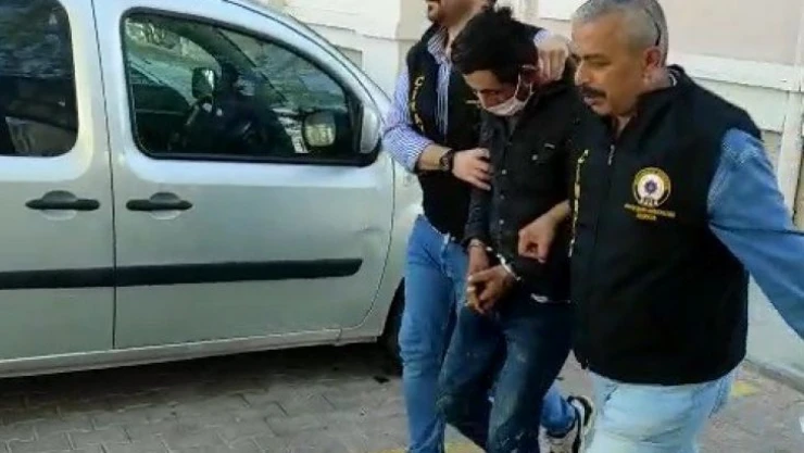Evinde bıçaklanarak öldürülen kadının katil zanlısı tutuklandı