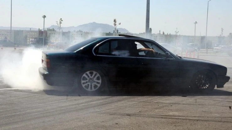 Evlilik teklifi sırasında yapılan drifte hapis cezası