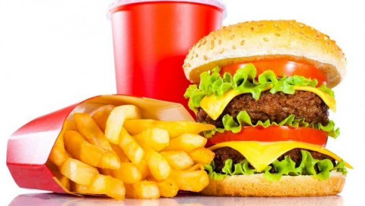 Fast food tüket, kronik hastalık bul!