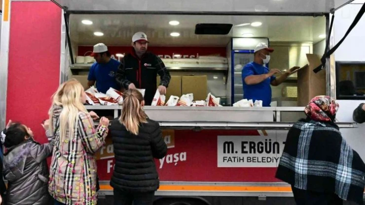 Fatih'te bir başkadır Ramazan