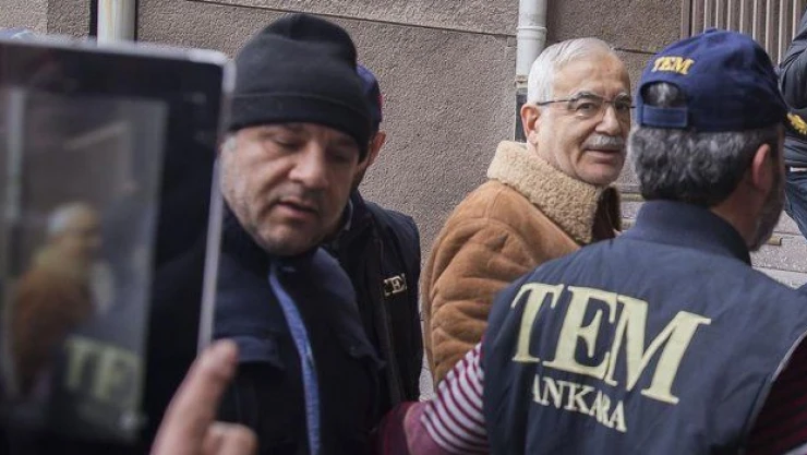 FETÖ operasyonunda 3 tutuklama