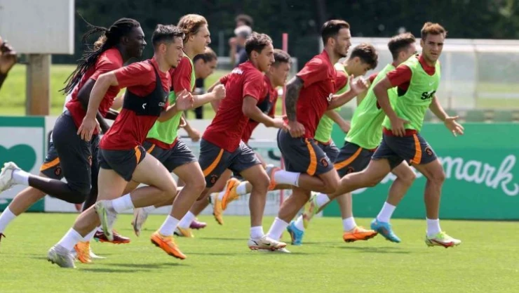 Galatasaray günü tek antrenmanla tamamladı