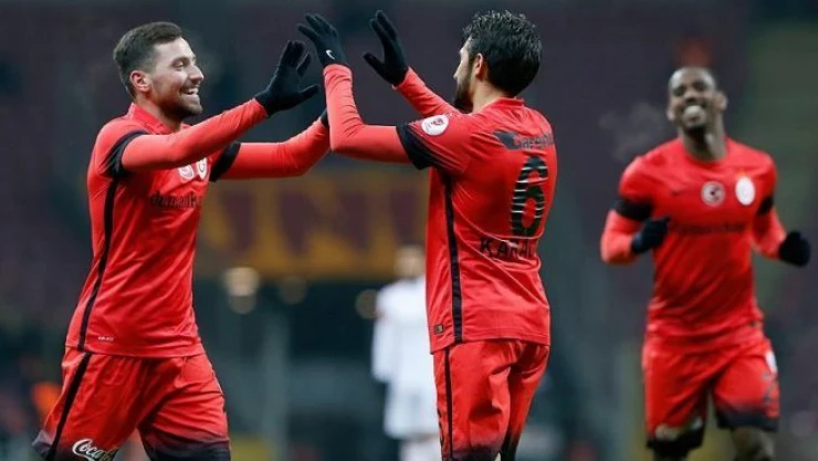 Galatasaray kupada moral buldu