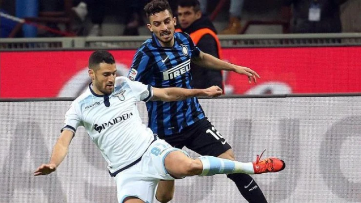 Galatasaray'ın rakibi Lazio, Inter'i devirdi