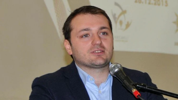 'Gençlerin derdiyle dertlenebiliyorsak doğru yoldayız demektir'