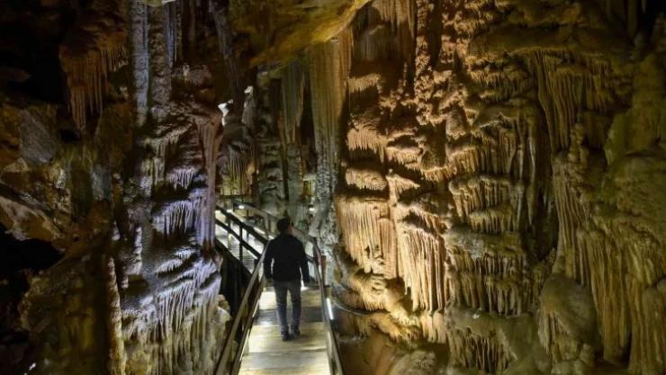Gümüşhane'nin yeraltı sarayı ziyaretçi kabulüne başladı