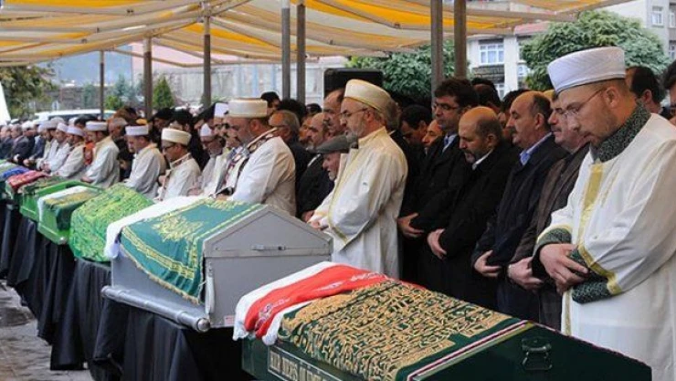 Hac'da hayatını kaybedenlerin isimleri açıklandı