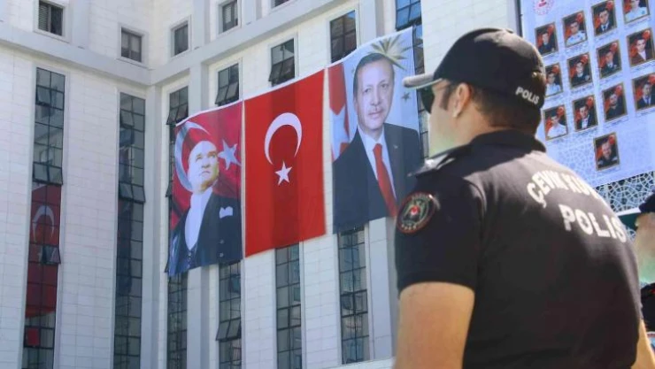 Hain darbe girişiminin 6'ncı senesinde şehitler Ankara İl Emniyet Müdürlüğü'nde anıldı