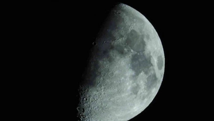 Hatay'da yarım ay kartpostallık görüntü oluşturdu