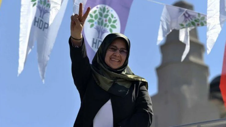 HDP'li Hüda Kaya AK Parti'yi İslam'a karşı savaş yürütmekle suçladı