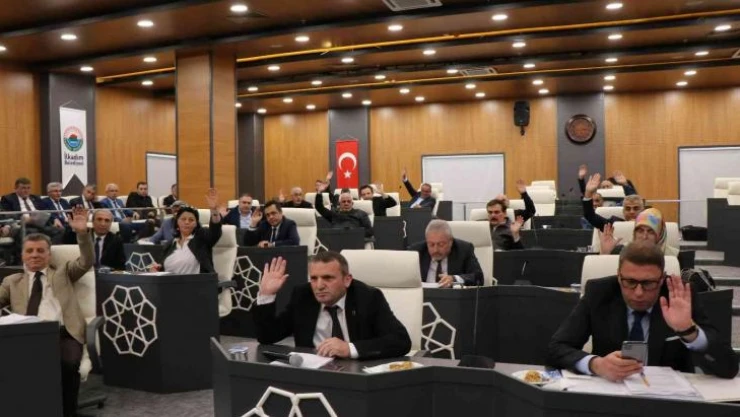 İlkadım Belediye Meclisi'nden 3 milyon 250 bin TL'lik kredi talebine 'ret'