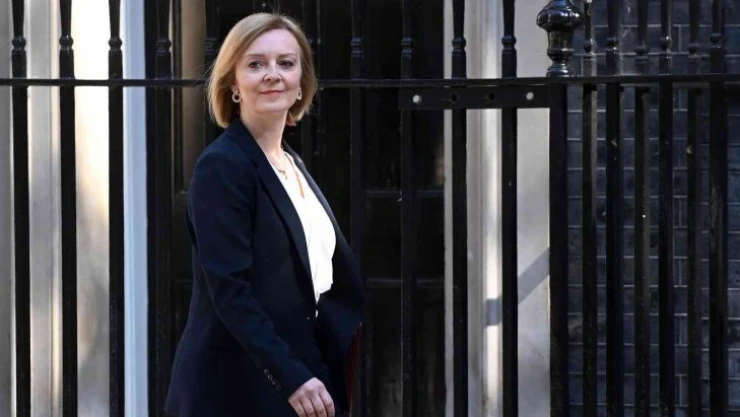 İngiltere'den 4'ü asker 8 Rus hakkında yaptırım kararı