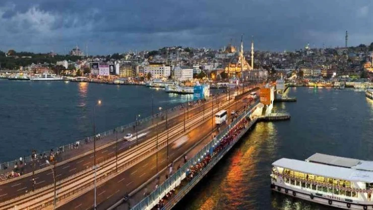 İstanbul 'hava'da pandemiyi atlattı