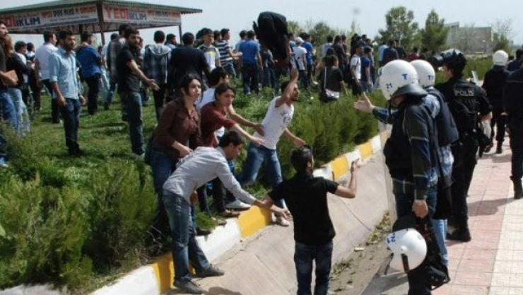 İstanbul'daki Nevruz gerginliğinde 137 gözaltı