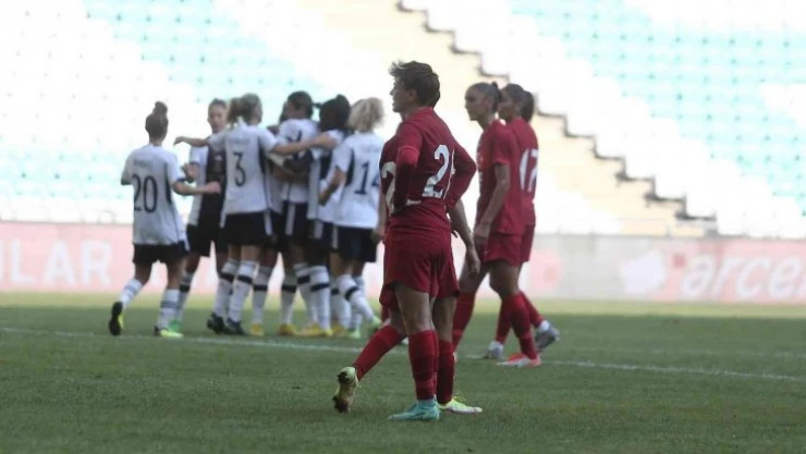 Kadınlar Dünya Kupası: Türkiye: 0 - Almanya: 3