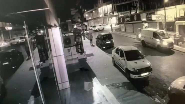 Kamyonet sürücüsü dehşeti yaşadı: Kasadayken aracı çalındı