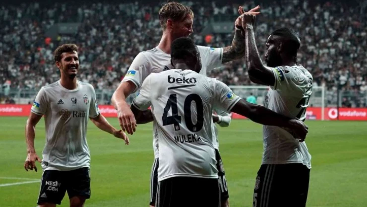 Kartal zirveye uçtu