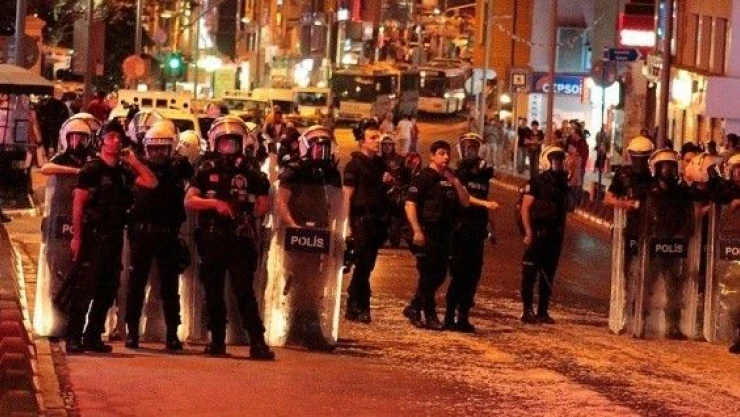 Konser ve gösterilere saat ayarı