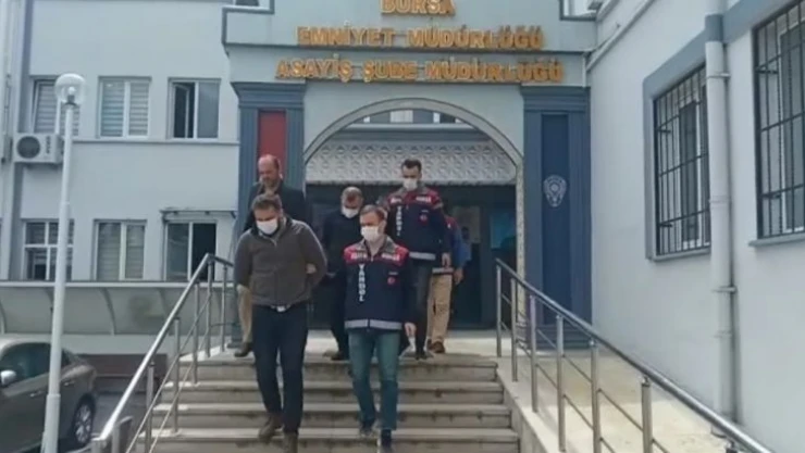 Kuyumculara sahte altın satıyorlardı, 2 kişi tutuklandı
