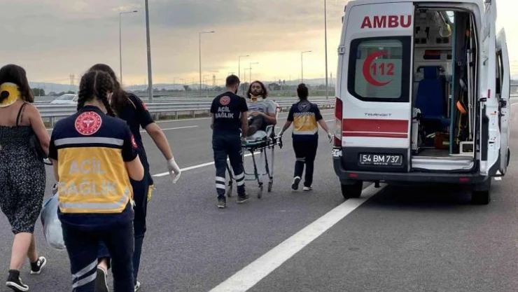 Kuzey Marmara Otoyolu'nda tır ile ticari araç çarpıştı: 7 yaralı