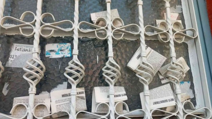 Manisa'da yasa dışı bildiri dağıtan şahıs yakalandı