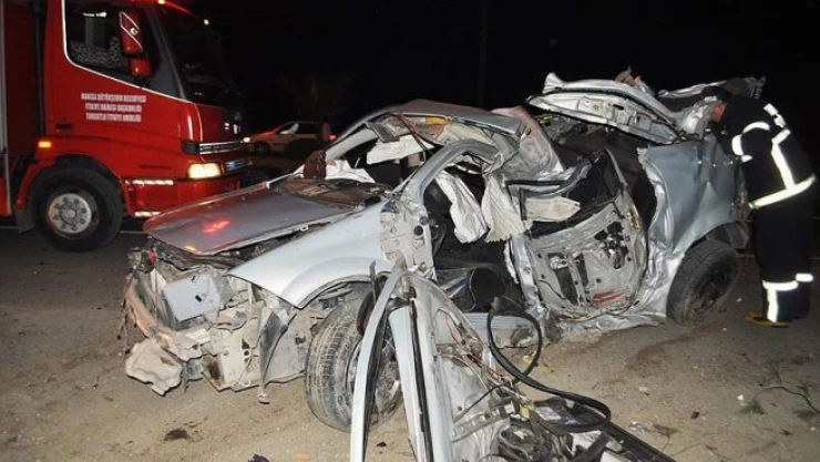 Manisa'da otomobil takla attı: 1 ölü, 1 yaralı