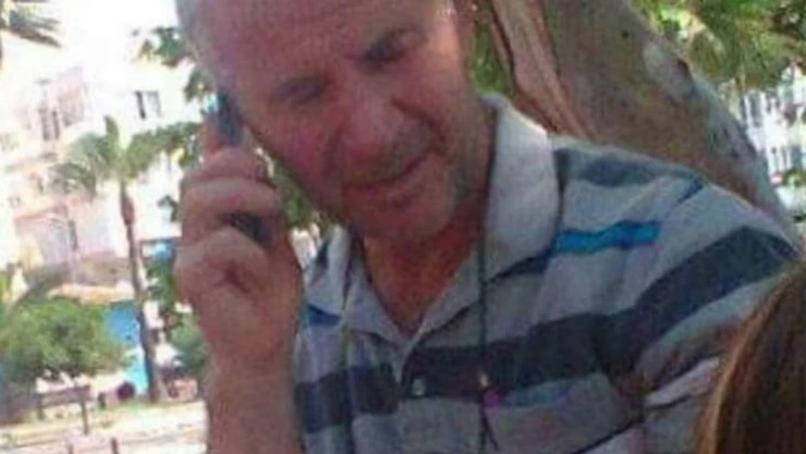Mersin'de iki kamyonet çarpıştı: 1 ölü, 2 yaralı