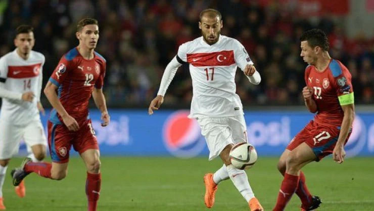 Milliler siyah bantla çıktı