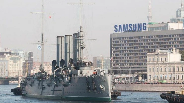 Moskova'nın yaptırımları Petersburg'u vurdu