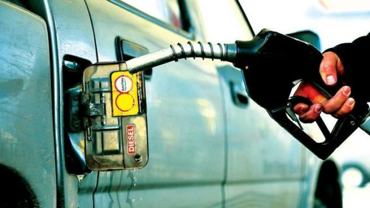 Motorinde 5 kuruşluk indirim