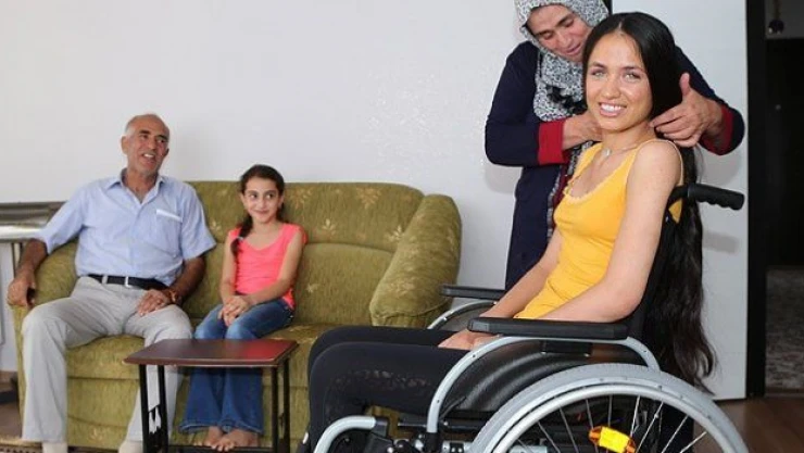 Mutlu Kaya aylar sonra evinde