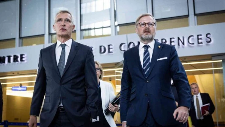 NATO Genel Sekreteri Stoltenberg: 'Türkiye'nin meşru endişelerini çözmeye çalışıyoruz'