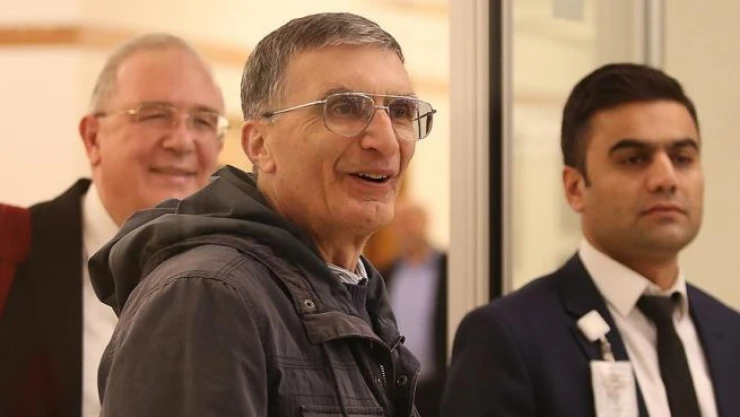 Nobel ödüllü Sancar Türkiye'ye geldi